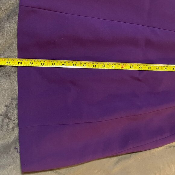 TAHARI Purple knee length dress (4) - Picture 10 of 11